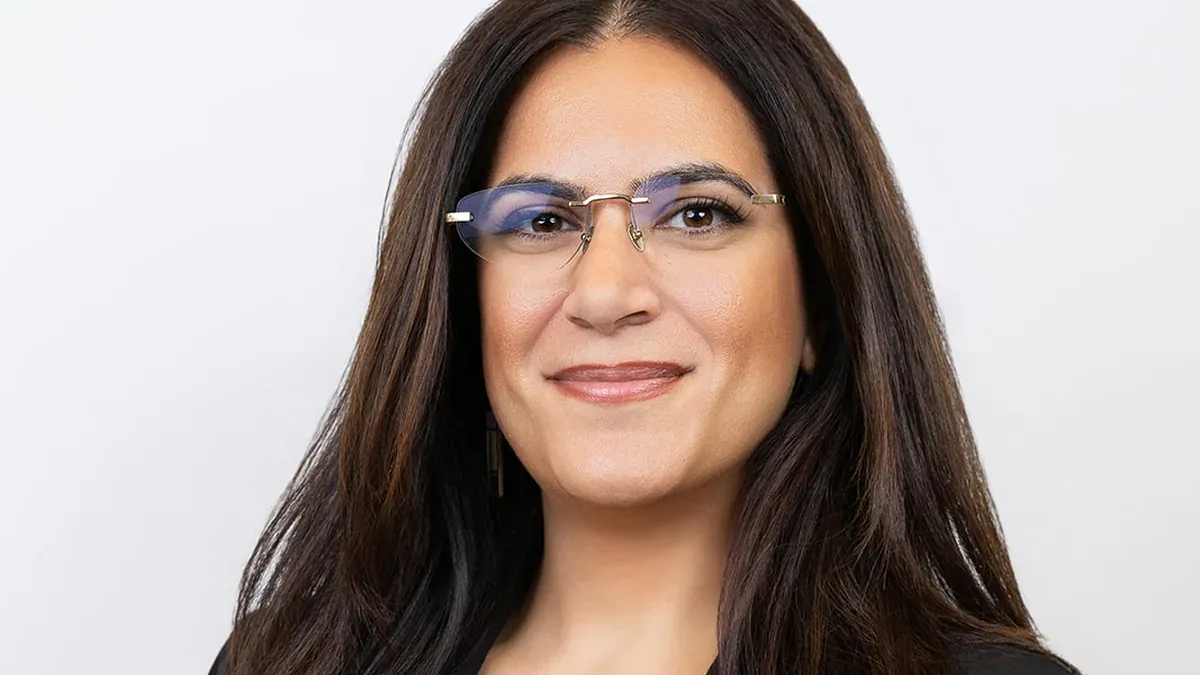 Blue Light Blocking Glasses: Signs You Need Them
